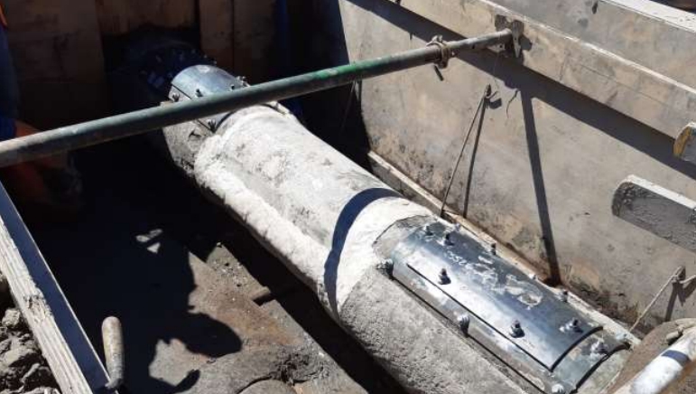 Sylmasta AB Original Epoxy Putty applied to an effluent pipe at a chemical plant in Wales