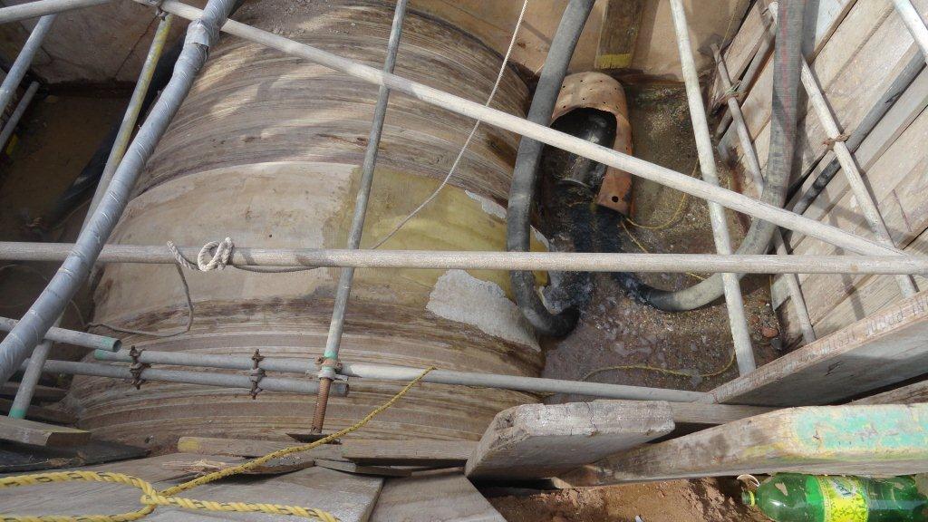 Completed repair of a leaking 3000mm FRP seawater cooling system return pipe using epoxy putty at an oil refinery in Saudi Arabia