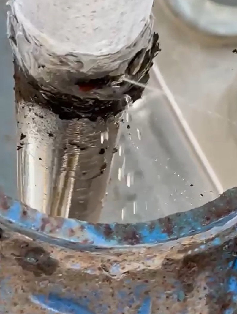 Leaking alcohol line before undergoing repair with a SylWrap Pipe Repair Contractor Case at a sugar mill in Costa Rica