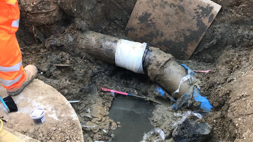 SylWrap used to seal a live leak of contaminated water at a wastewater treatment plant in the UK
