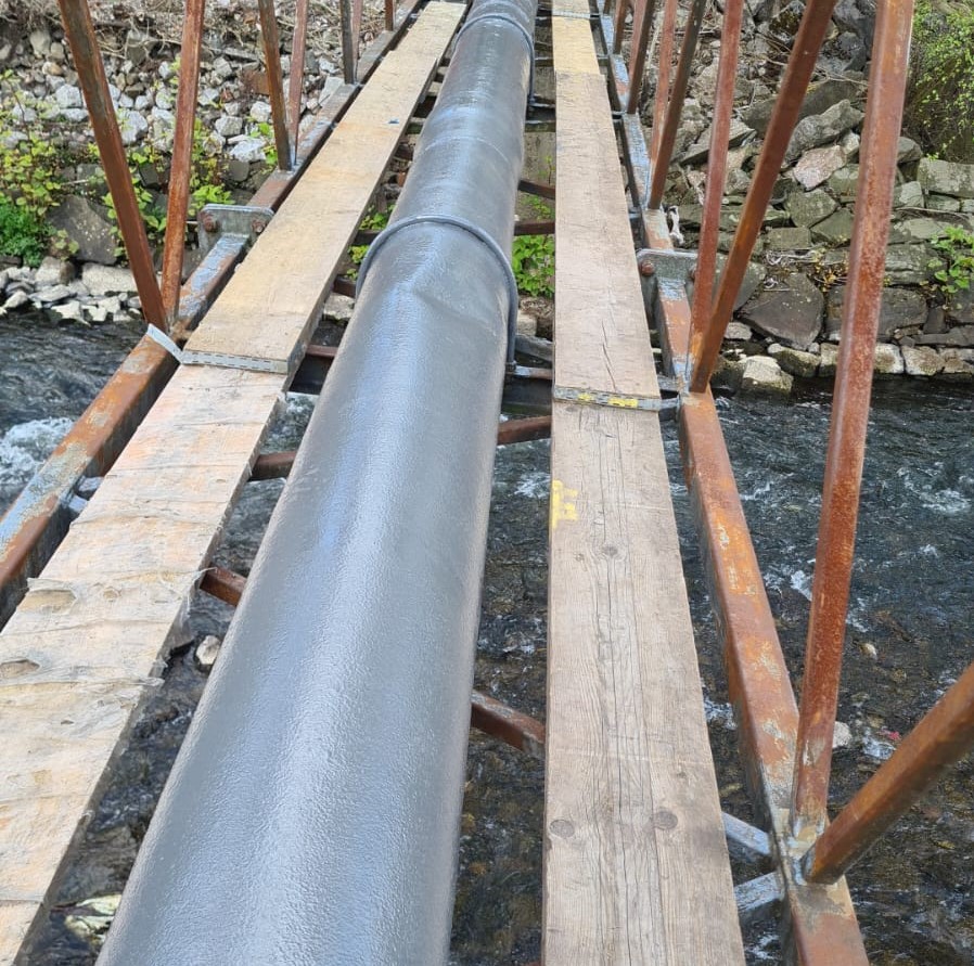 Liquid Metal painted onto a pipe bridge in Porth for refurbishment from heavy corrosion